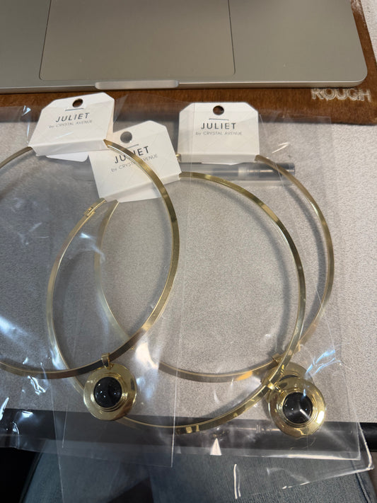 Cleo Collar